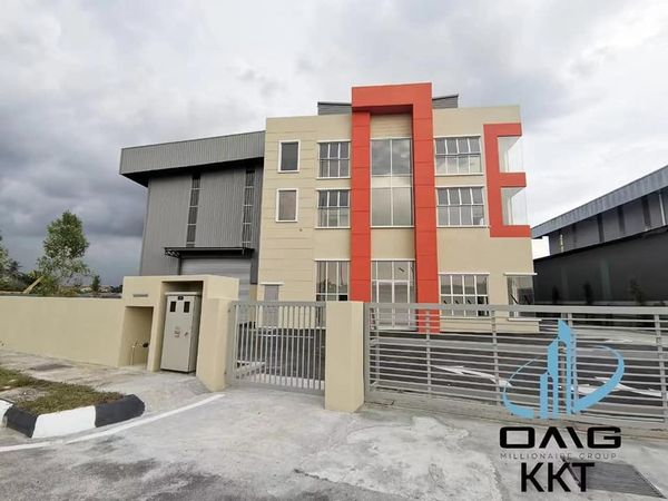 RM25K BATU BELAH 3STY BRAND NEW BUNGALOW FACTORY