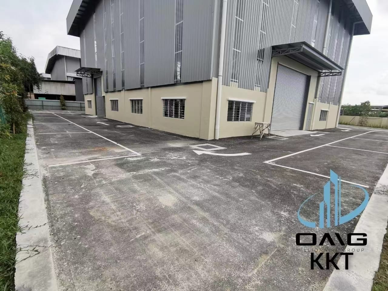 RM25K BATU BELAH 3STY BRAND NEW BUNGALOW FACTORY - photo 3