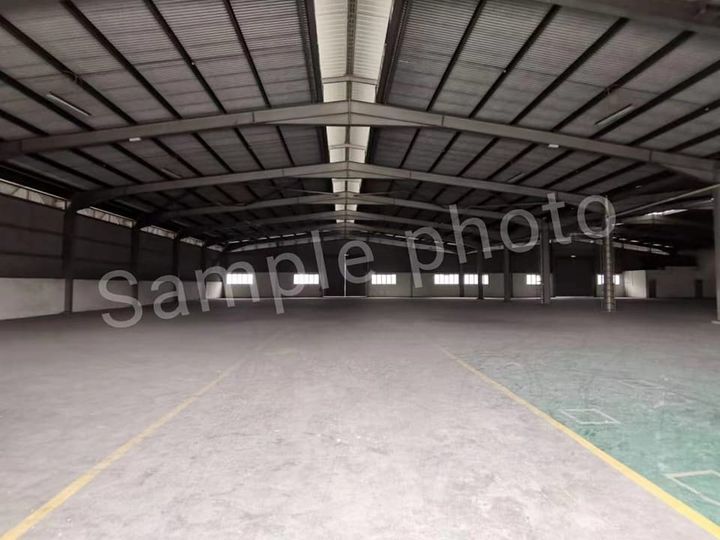 RM18 5M BUKIT KEMUNING FACTORY WITH CF