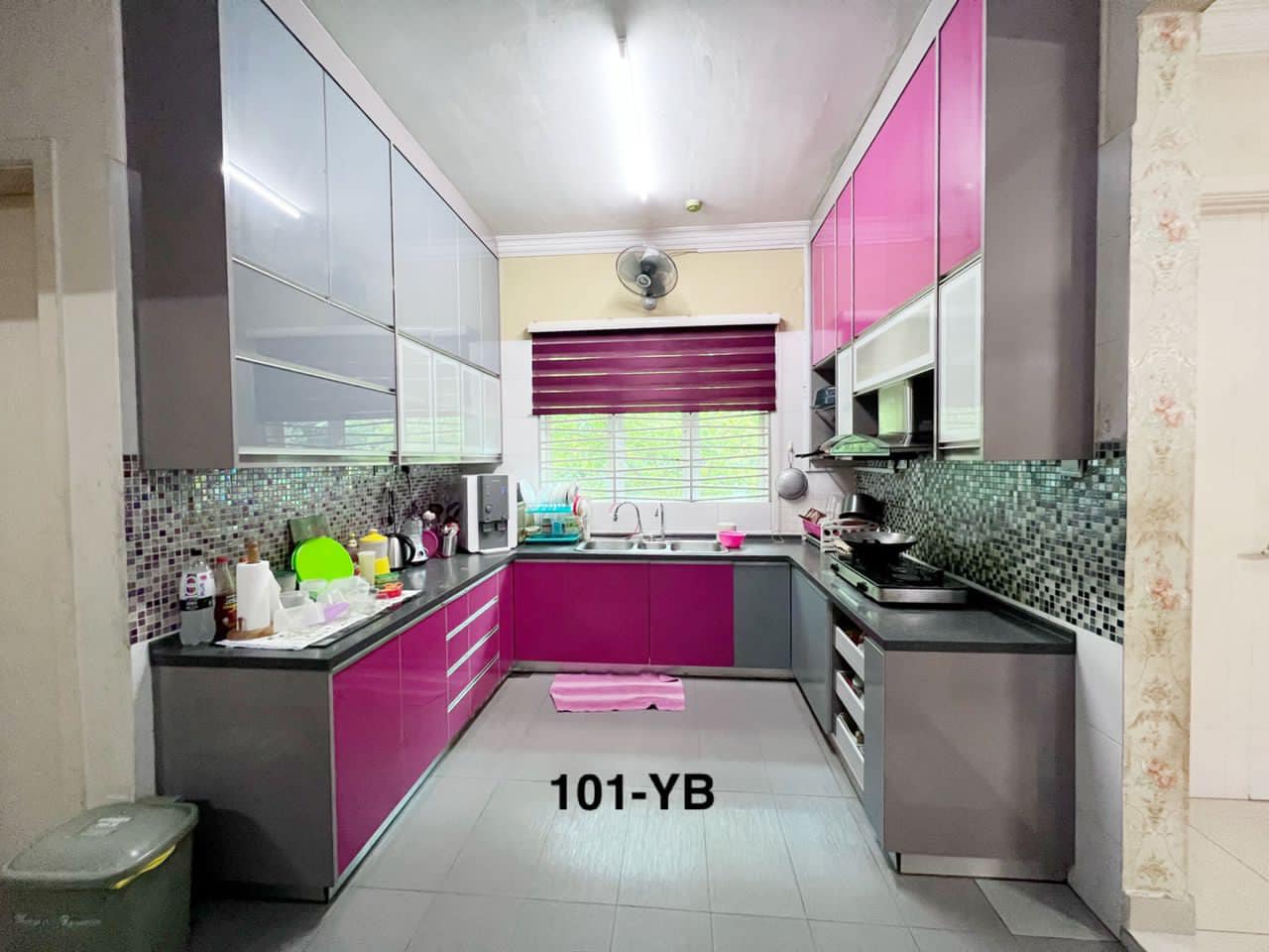 RM1 95M SHAH ALAM SEK 7 2 HALF SEMI D RENOVATED - photo 1