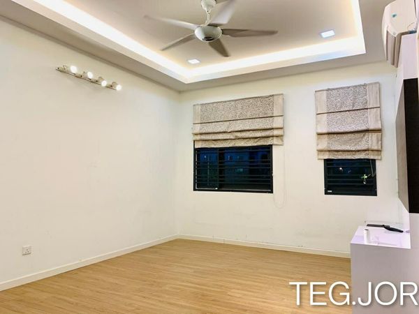 RM1 18M BUKIT RAJA 2STY CORNER RENOVATED