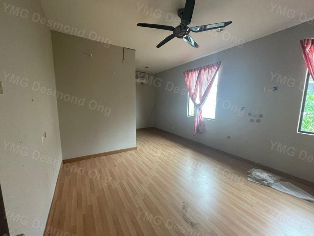 RM1 3M AMAN PERDANA 2STY BUNGALOW RENOVATED - photo 3