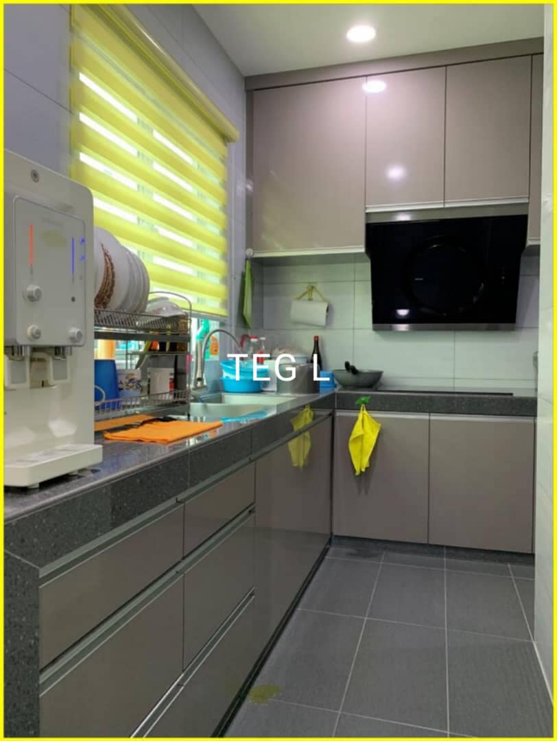 RM1 82M AMBANG BOTANIC 2 3STY CORNER RENOVATED