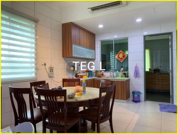 RM1 82M AMBANG BOTANIC 2 3STY CORNER RENOVATED - photo 3