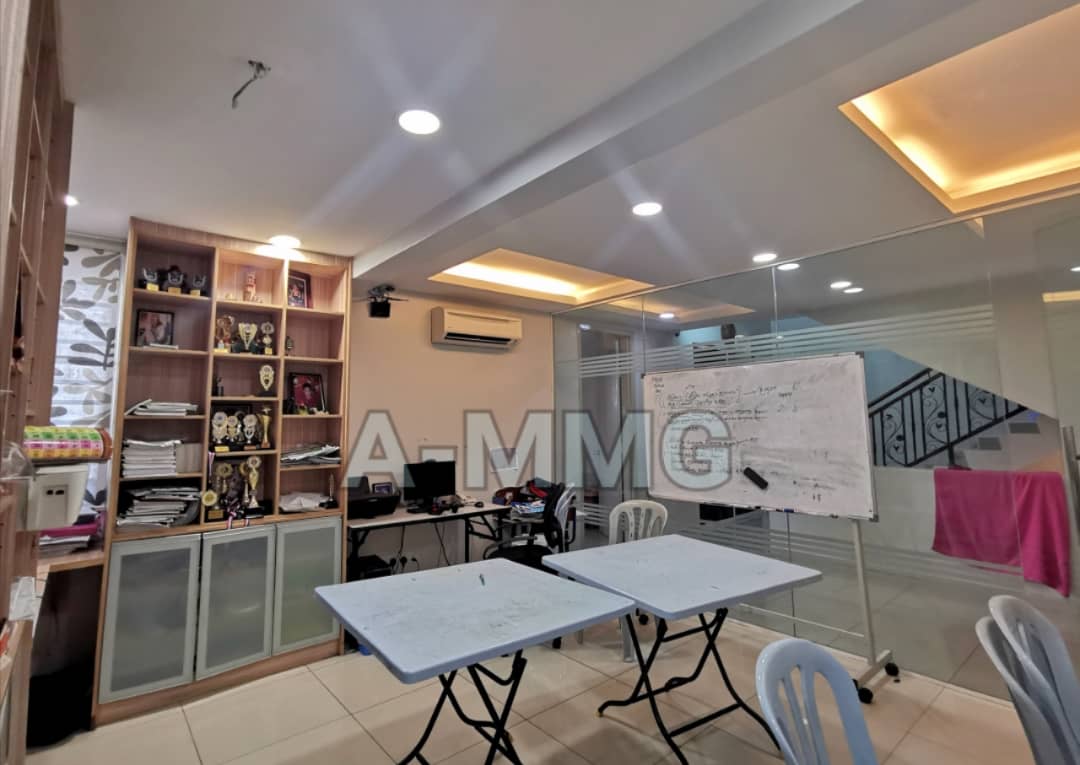 RM1 25M TAMAN SR GADONG PORT KLANG 3STY SEMID RENO - photo 3