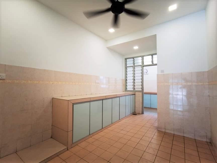 RM635K BANDAR PUTERI 2STY RENO EXTENDED GATED