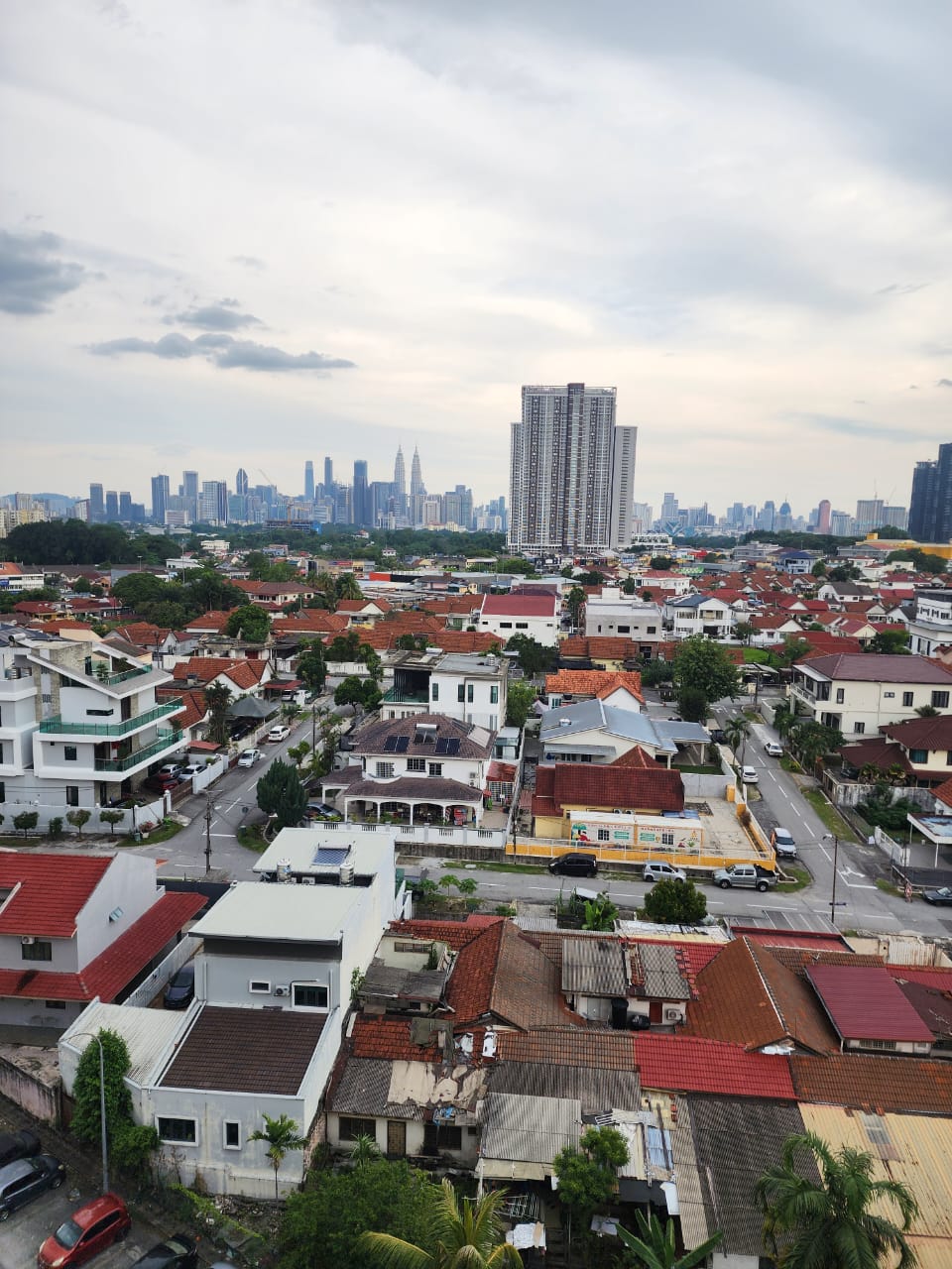 Genting Court Condominium
