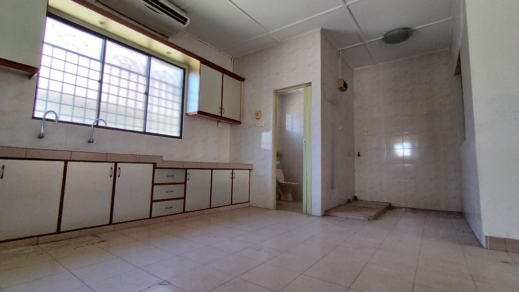 Bercham Double Storey Extra Land Corner Lot For Sale - photo 12