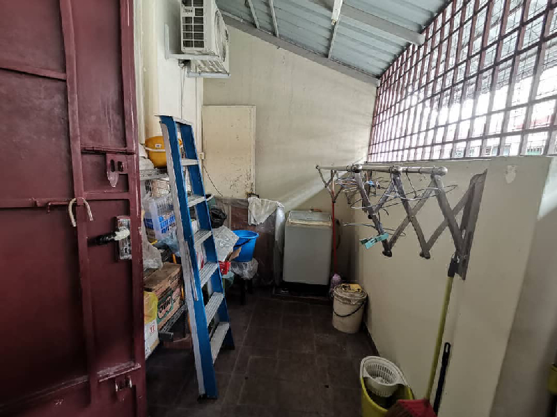 Pengkalan Single Storey Terrace House For Sale - photo 4