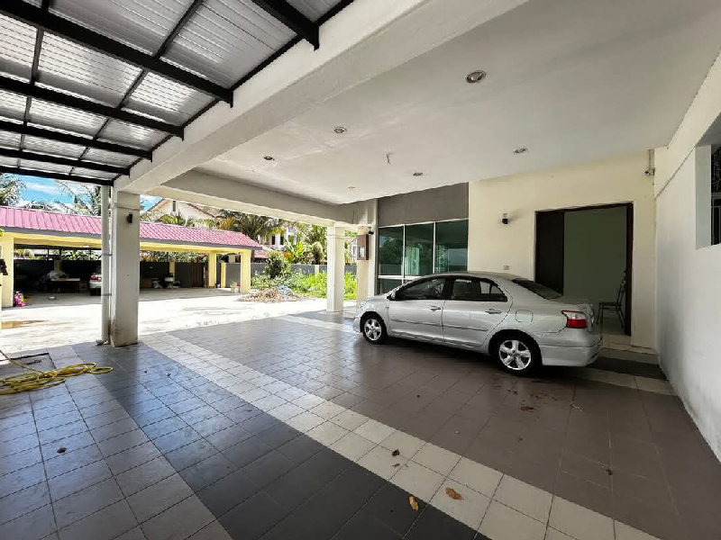 Taman Silibin Ria Double Storey Super Big Corner House - photo 4