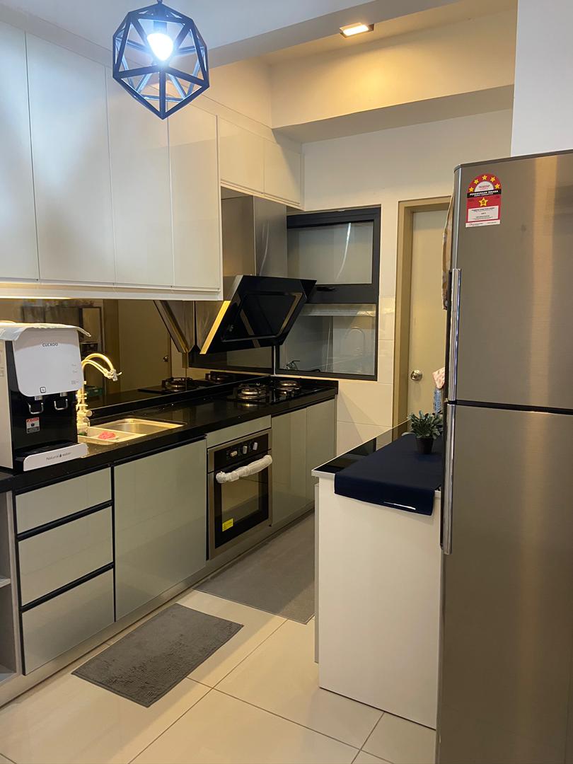 Suria Residence condo Bkt Jelutong Shah Alam by Jr - photo 3