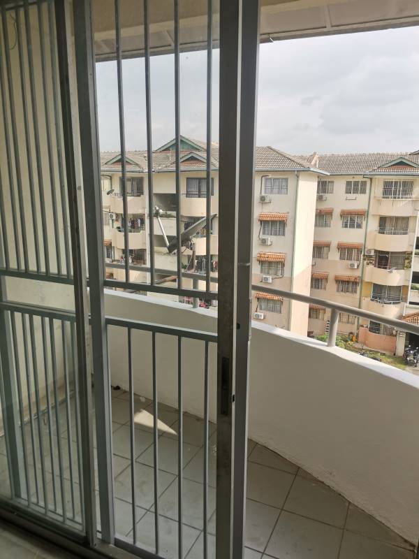 Puchong Taman Kinrara Palm Terrace Apartment - photo 10
