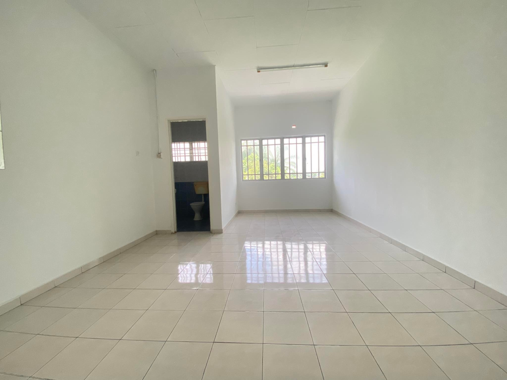 Semi D Batu Belah Klang Utama by Emily - photo 6