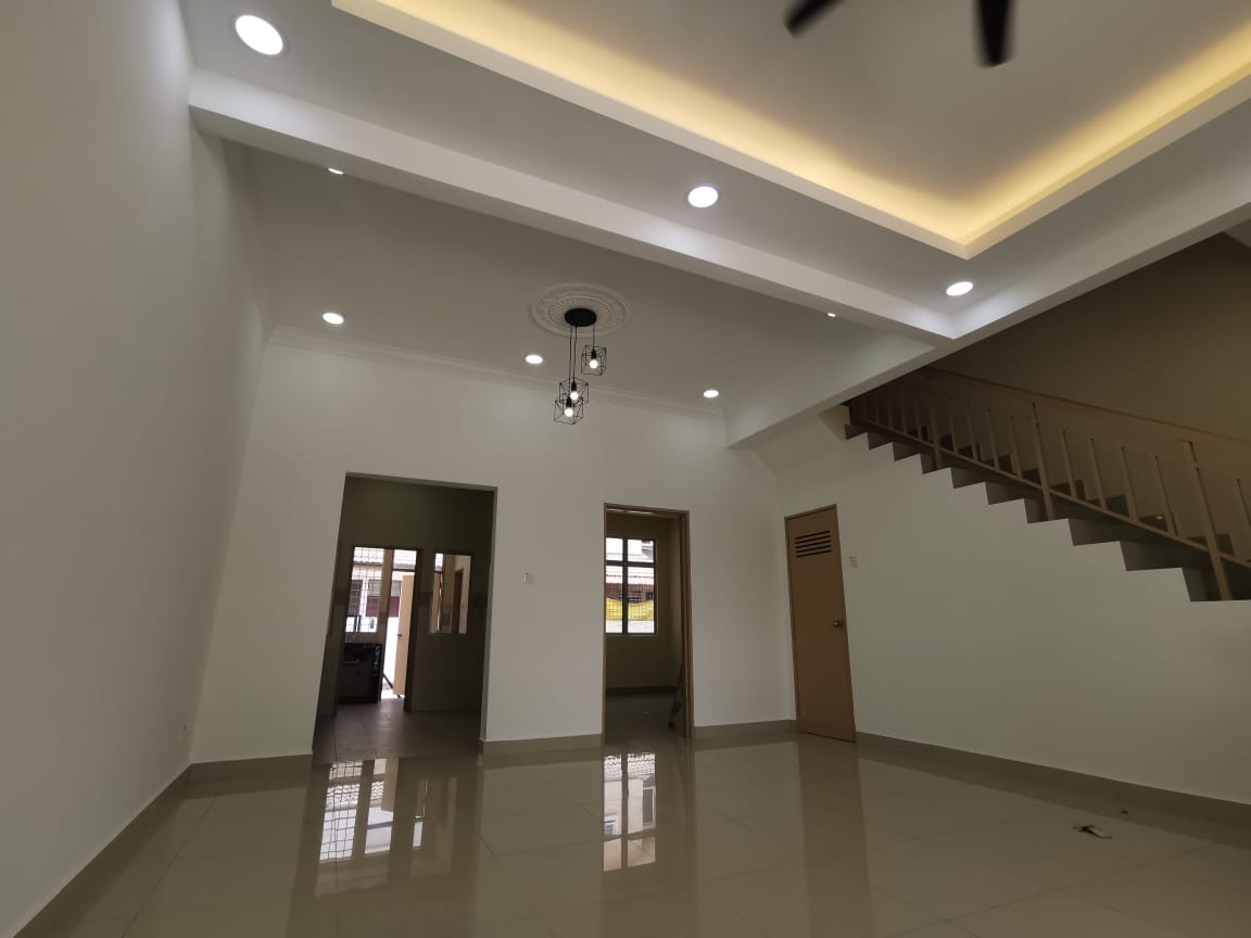 2 Storey Sri Pristana Saujana Utama Sungai Buloh - photo 3