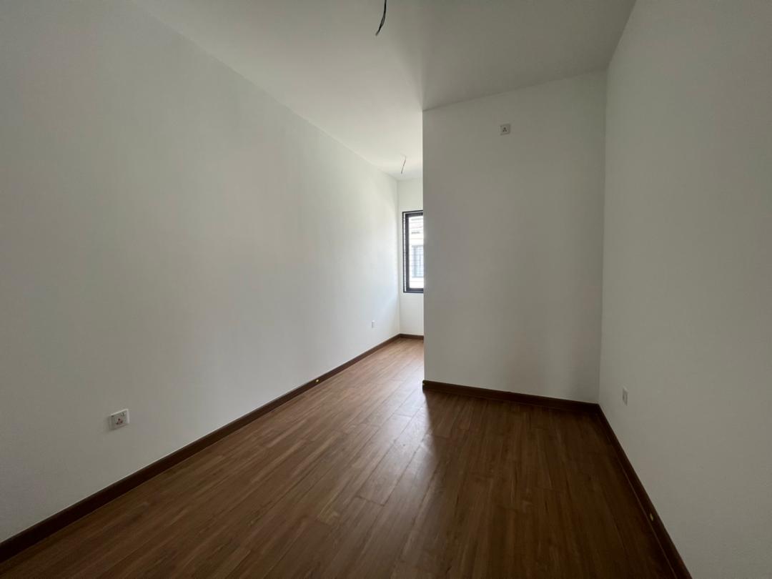 Freehold Elmina Green 20 X 70 Denai Alam by Lucas - photo 6