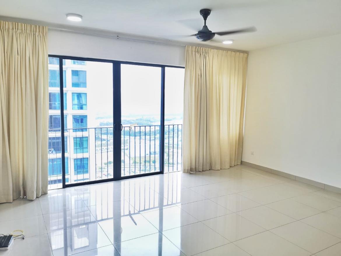 Trefoil Residence Setia Alam by JR - photo 3