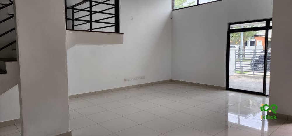 Klang,TTDI Grove 3 Sty For Sale by Edmond - photo 2