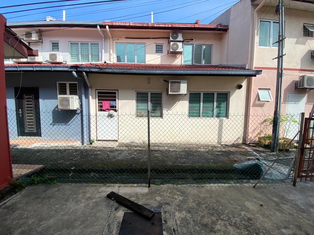 Puchong Utama Terraced House - photo 2