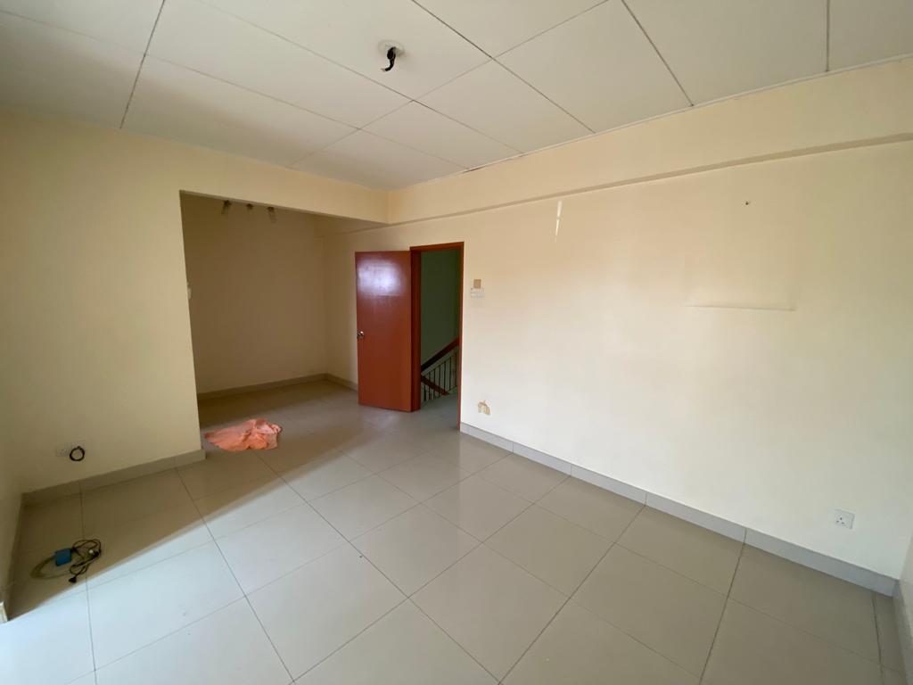 Puchong Utama Terraced House - photo 7