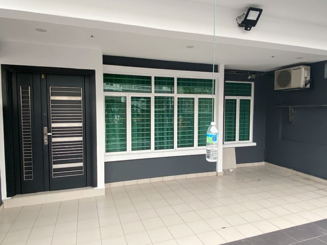 2 Storey Terrace Taman Puchong Utama Renovated - photo 5