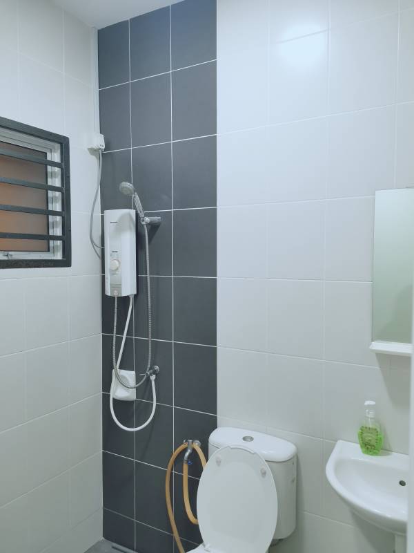 Klang Bandar Putera 2 Single Storey House End Lot - photo 3