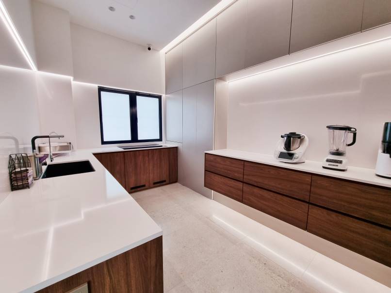 Zero Lot Bungalow Dalia Residence by Allen - photo 11