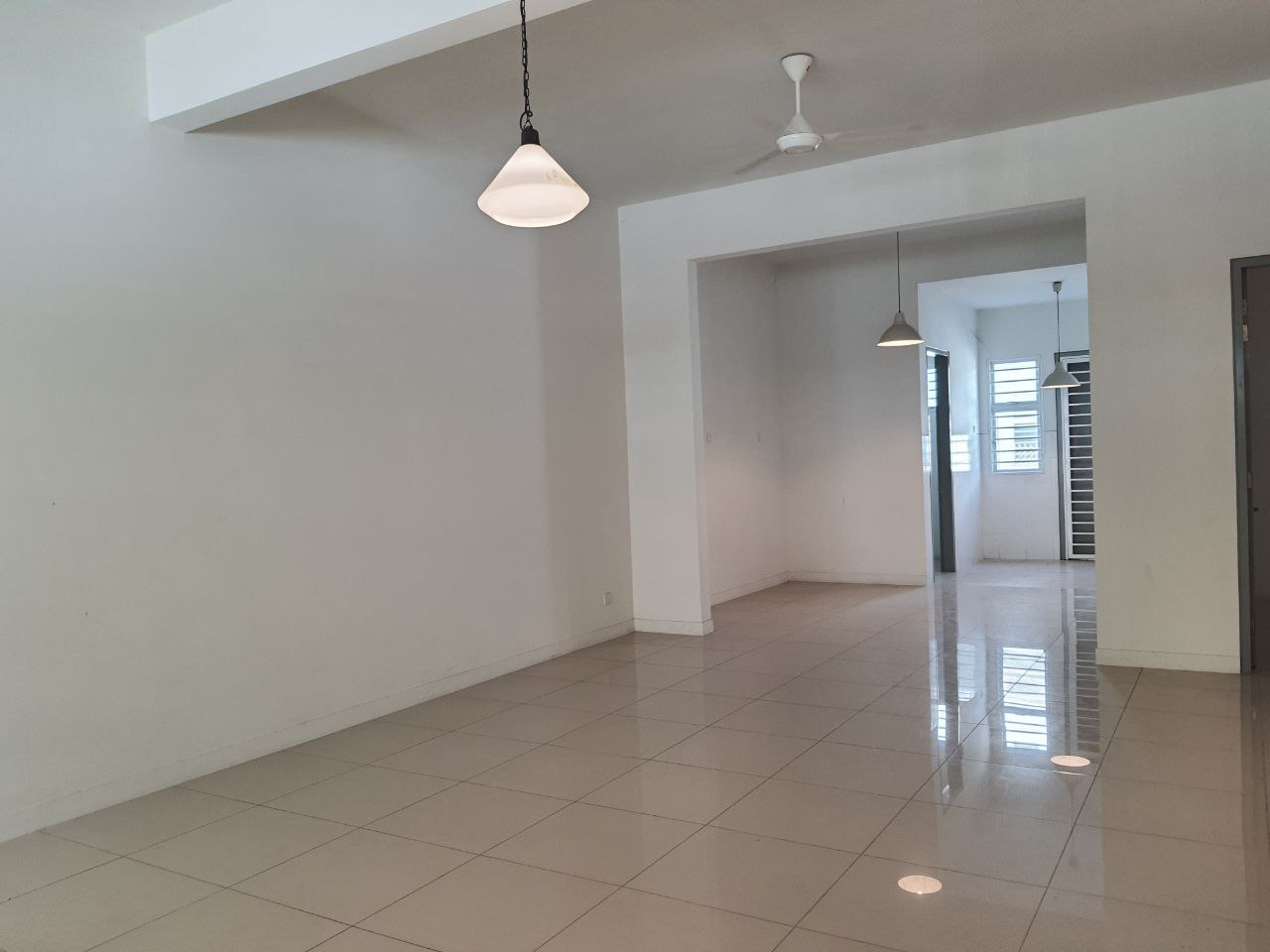 2sty house Rimbayu Chimes 24x75 Kota Kemuning - photo 2