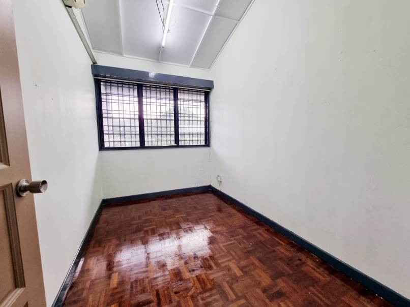 22x120sf Taman Seputeh House Kuala Lumpur by Allen - photo 6