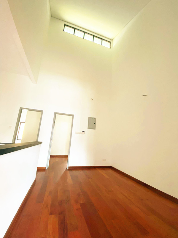 2 Sty House Temasya Legasi Glenmarie by Emily - photo 10