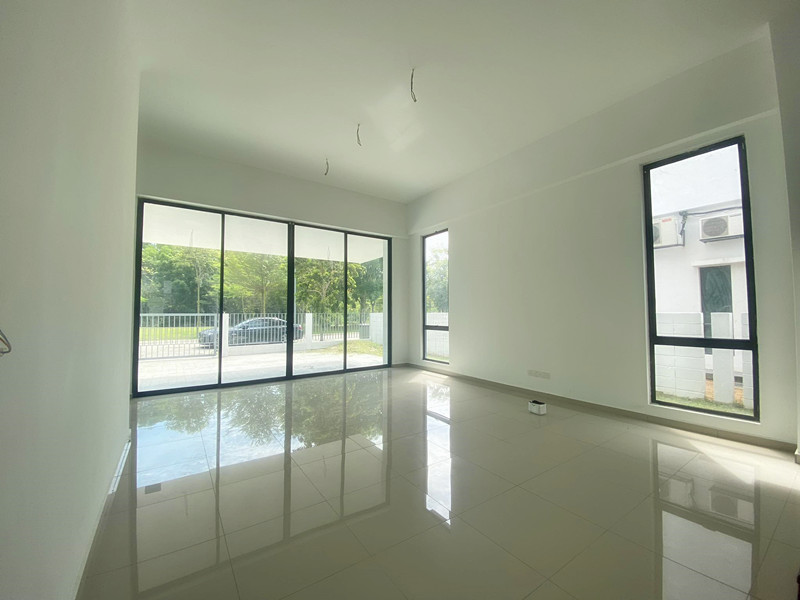 Puncak Alam Jaya Bungalow - photo 3