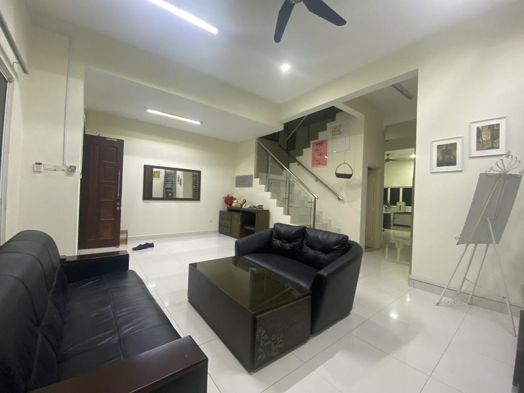 2 Sty Corner House D Kayangan by Emily - photo 2