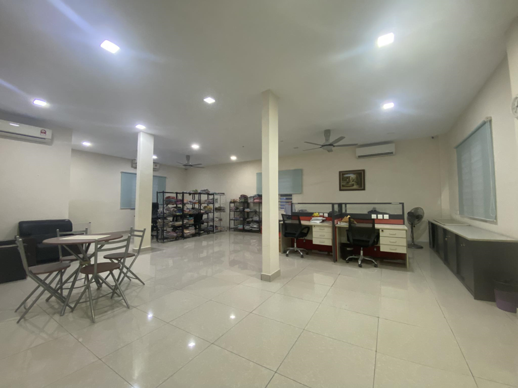 2 Sty Corner House D Kayangan by Emily - photo 4