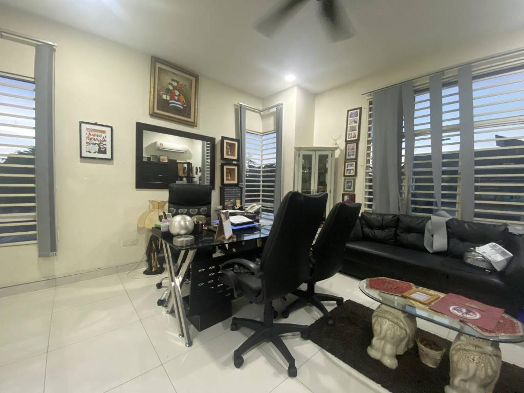 2 Sty Corner House D Kayangan by Emily - photo 5