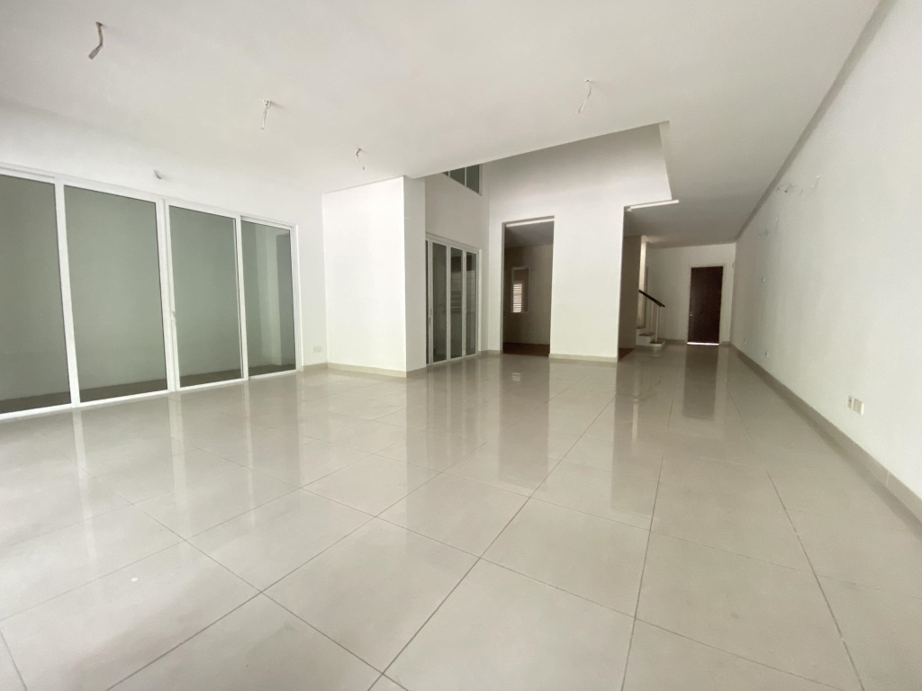 Temasya Suria House Glenmarie by Emily - photo 3