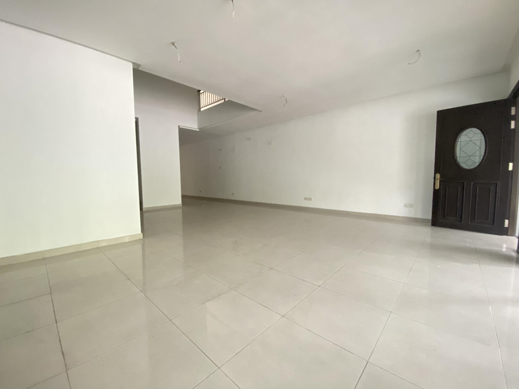 Temasya Suria House Glenmarie by Emily - photo 5