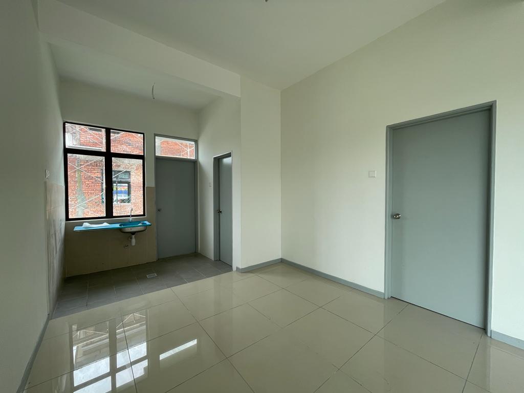Corner Lot 2 Sty House Saujana Perdana by Matt - photo 9