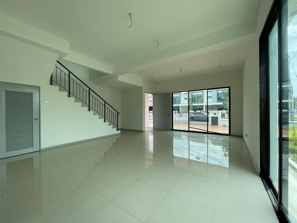 Corner Lot 2 Sty House Saujana Perdana by Matt - photo 11