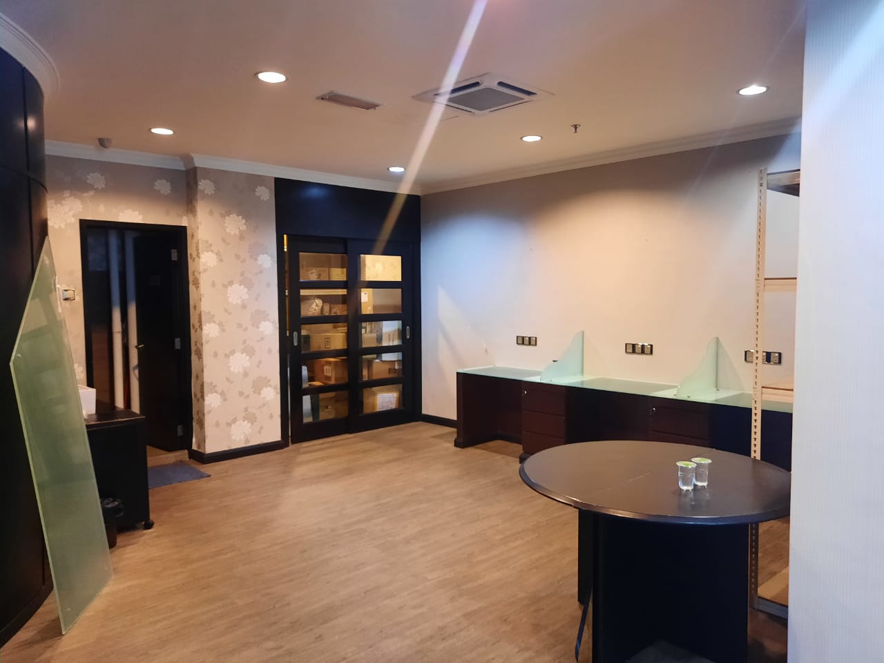 Metropolitan Square Office Unit For Sale - photo 3