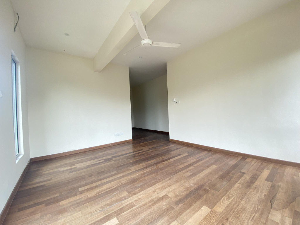 50x80 Semi D House Sek13 Shah Alam by Emily - photo 5