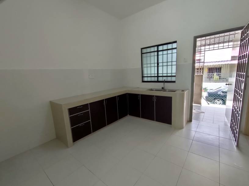 22x70 Freehold 4R4B Desa Coalfields by Benson - photo 2