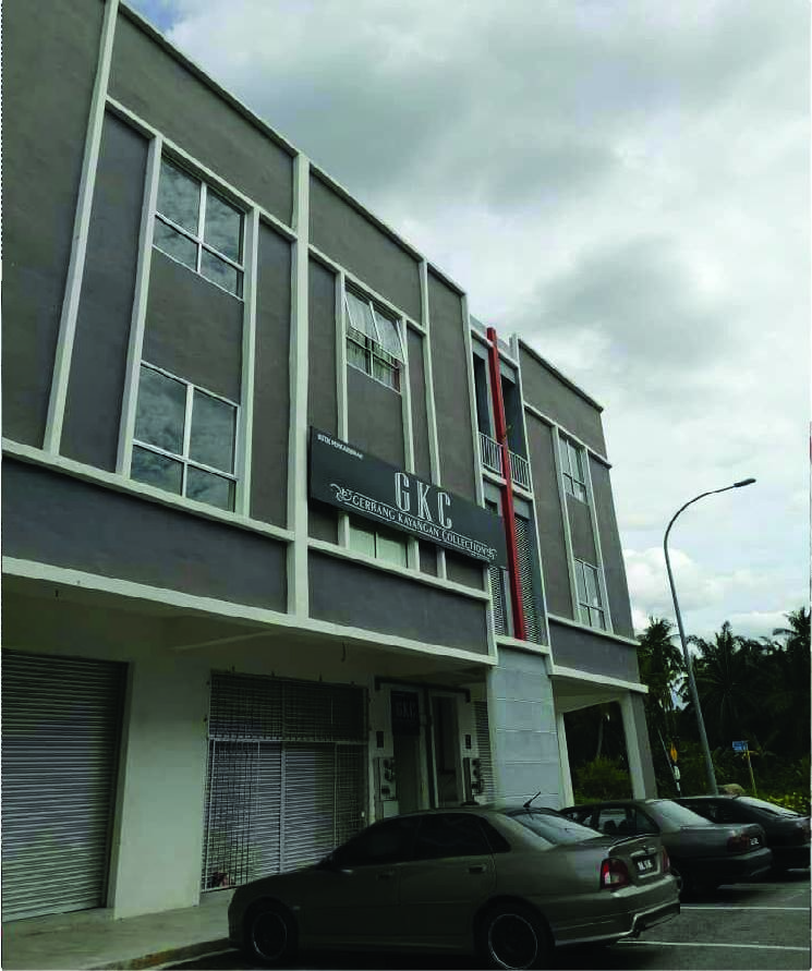 3Sty Shoplot Sabak Bernam for Sale by Edmond - photo 2