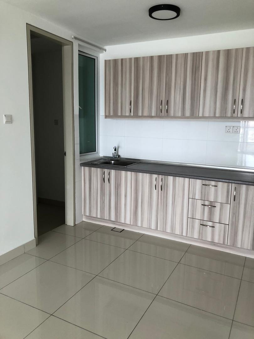 Temasya 8 condo Glenmarie Shah Alam by Jr - photo 2