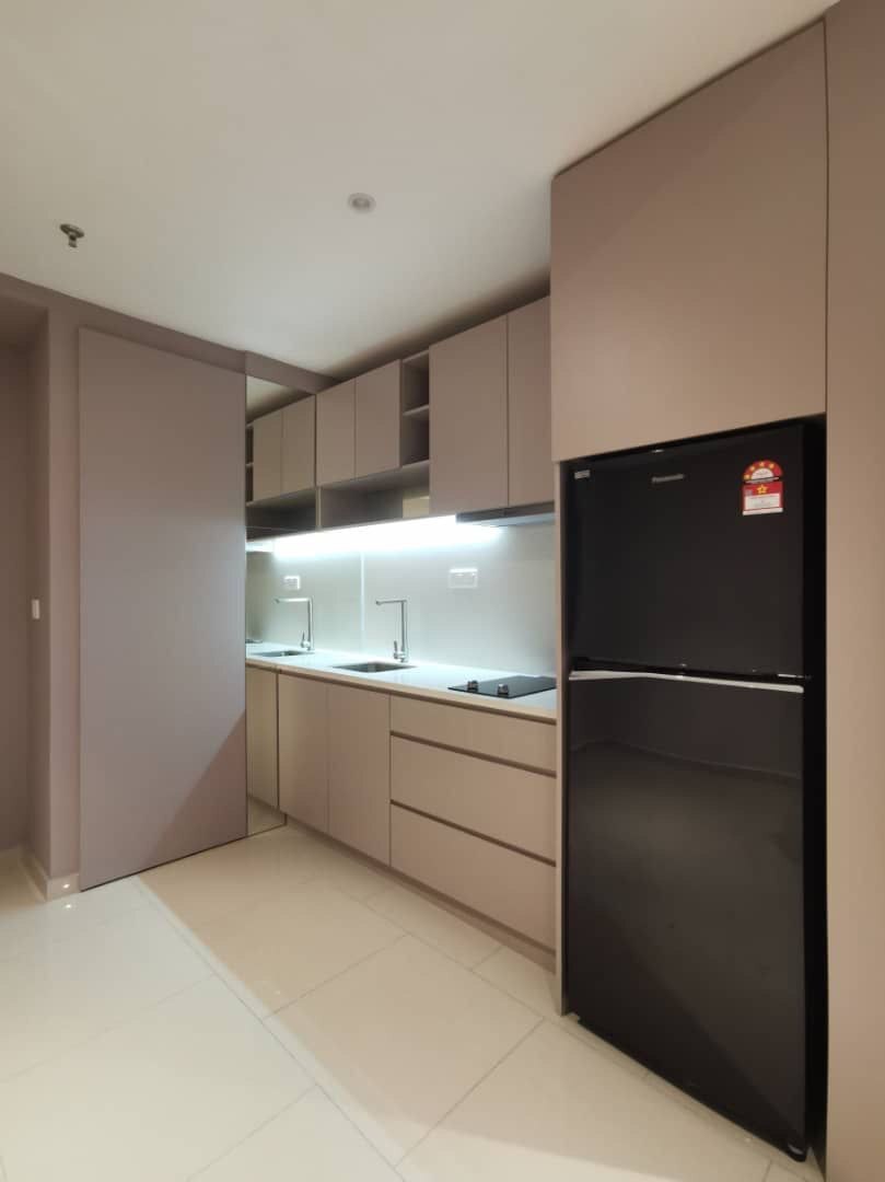 Service Residence Hill 10 Seksyen 7 by Emily - photo 4