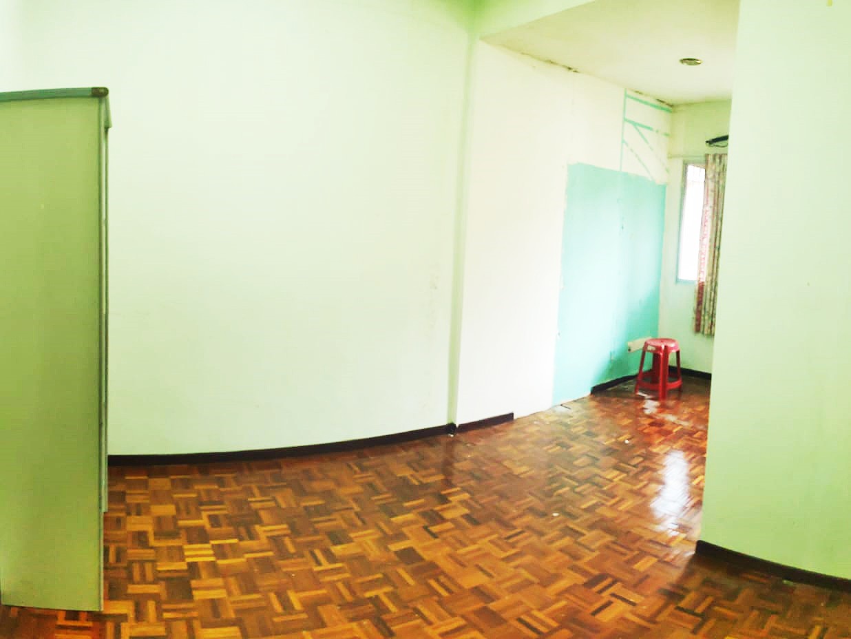 RENO 2 sty house Saujana Utama BY MATT - photo 9