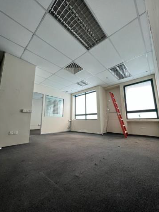 Ampwalk Jalan Ampang Office Unit For Rent - photo 2