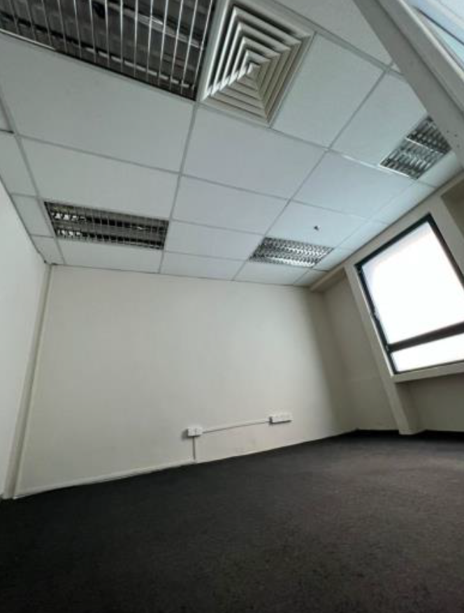 Ampwalk Jalan Ampang Office Unit For Rent - photo 4