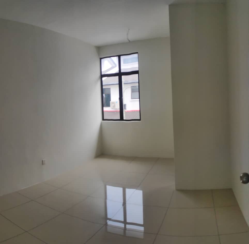 Corner Lot 2 Sty House Saujana Perdana by Matt - photo 5