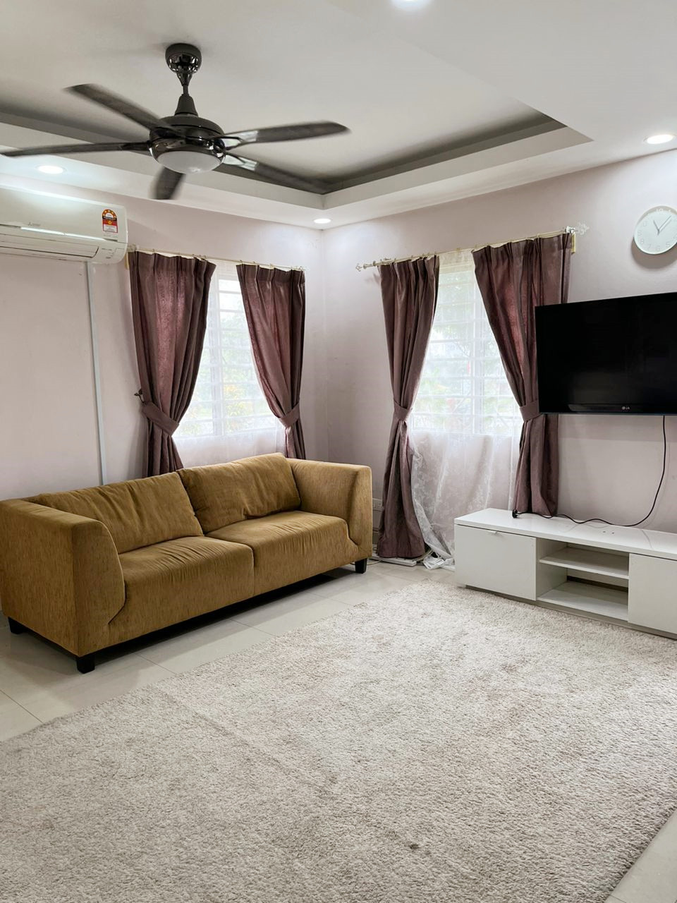 Corner 2 Sty Seri Coalfields Hibiscus1 by Kevin - photo 2