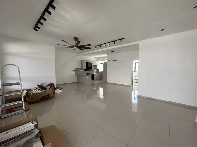Townhouse Eco Grandeur Regent Cohome by Kevin - photo 3