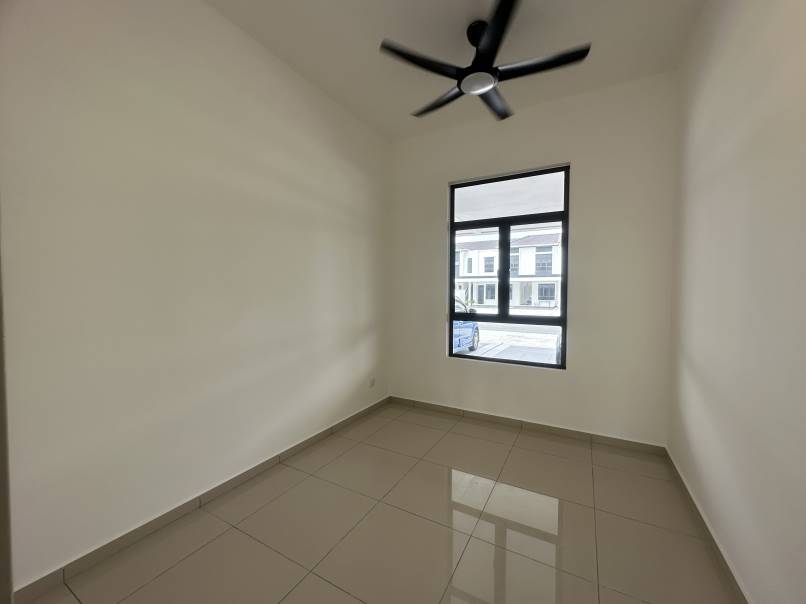 Townhouse Eco Grandeur Regent Cohome by Kevin - photo 8